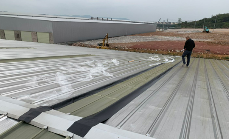 平湖厂房屋面防水维修案例