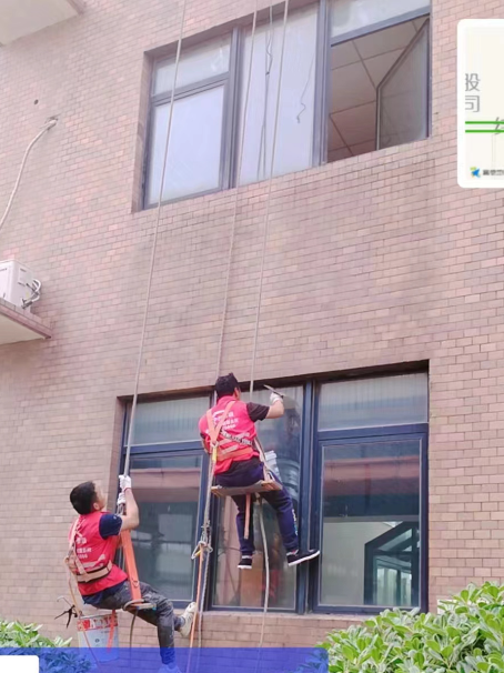 平湖承接各类窗户玻璃维修